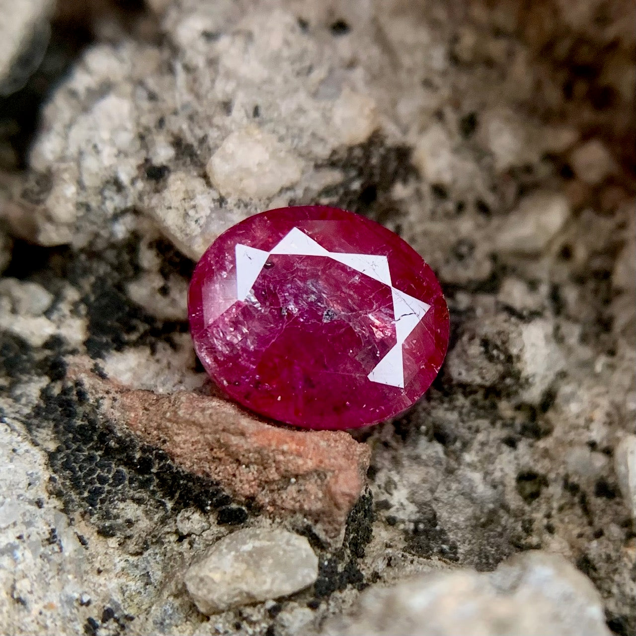 Natural Ruby - 2.30 Carats/2.55 Ratti