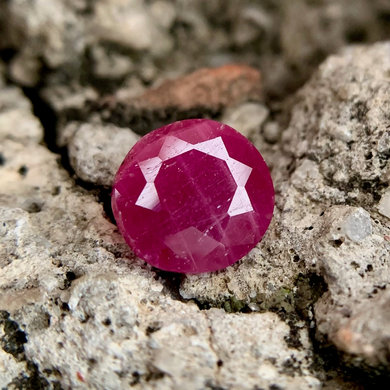 Natural Ruby - 3.80 Carats/4.22 Ratti