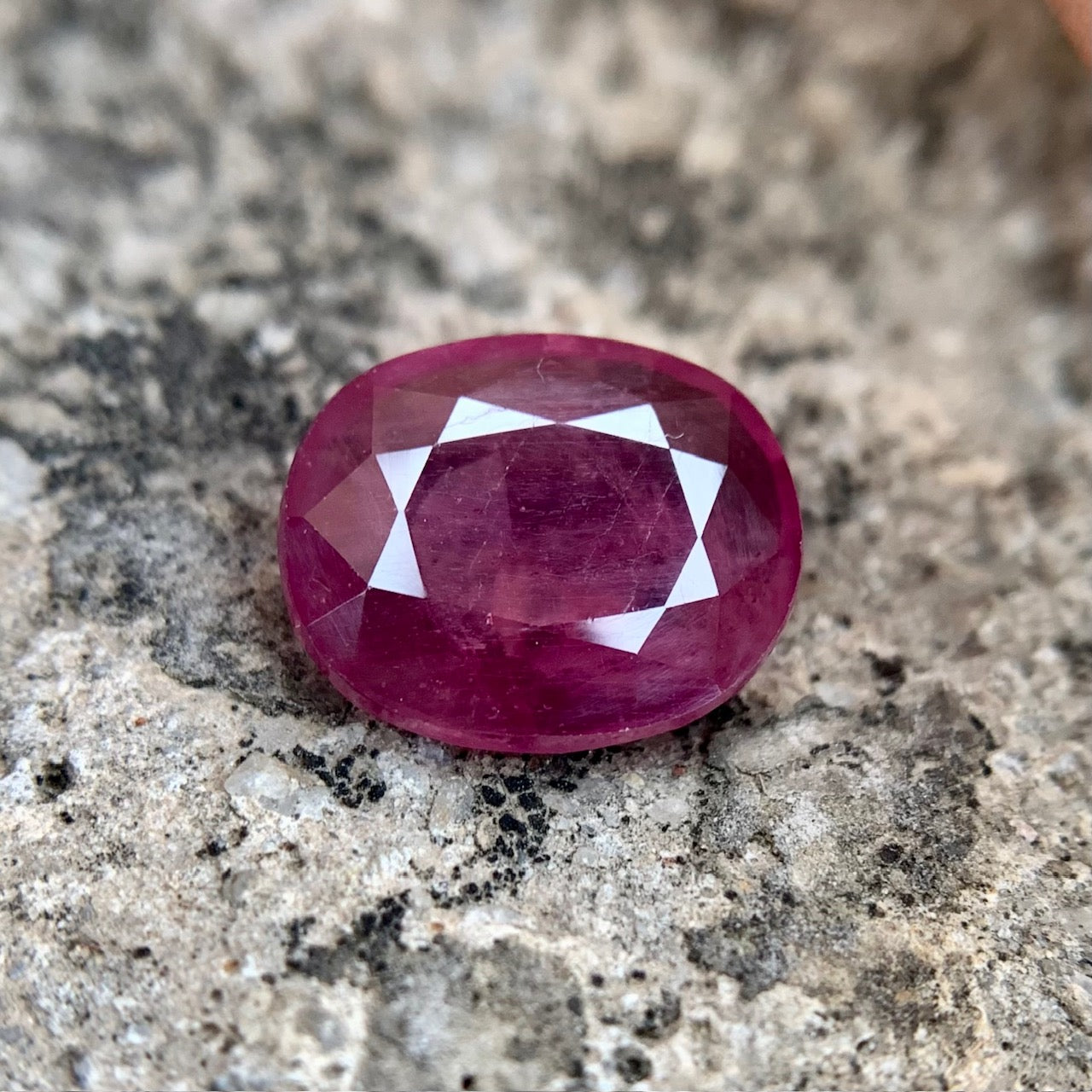 Natural Ruby - 7.00 Carats/7.80 Ratti