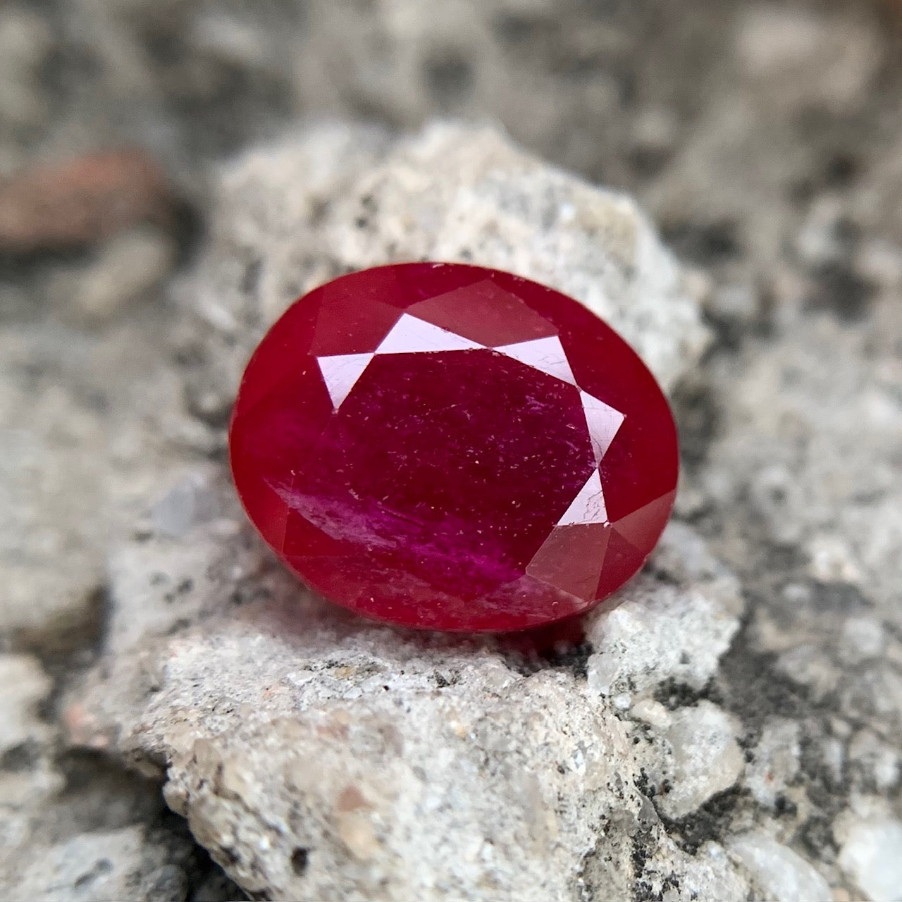 Natural Ruby - 13.25 Carats/14.69 Ratti