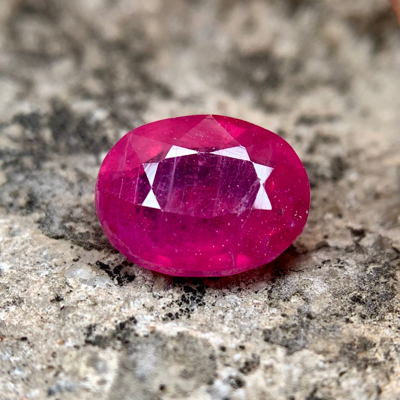 Natural Ruby - 7.60 Carats/8.44 Ratti