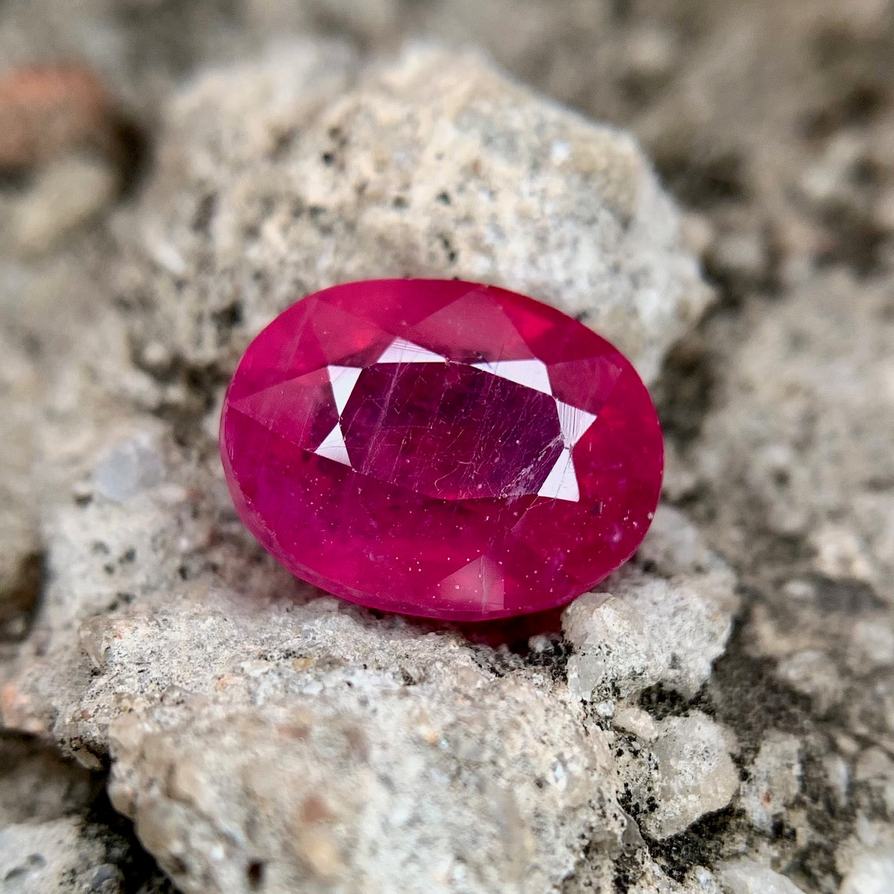 Natural Ruby - 7.60 Carats/8.44 Ratti