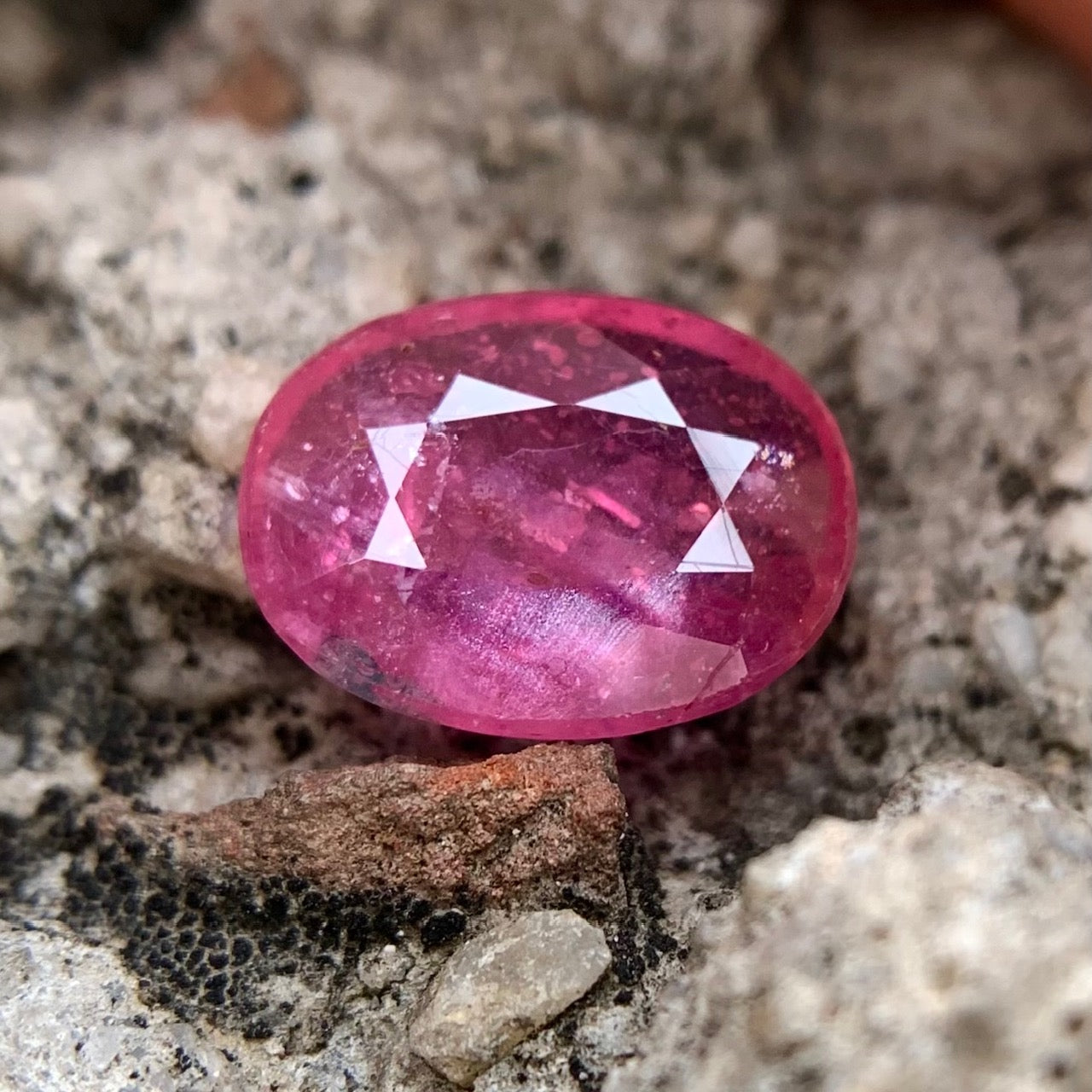 Natural Ruby - 5.60 Carats/6.22 Ratti