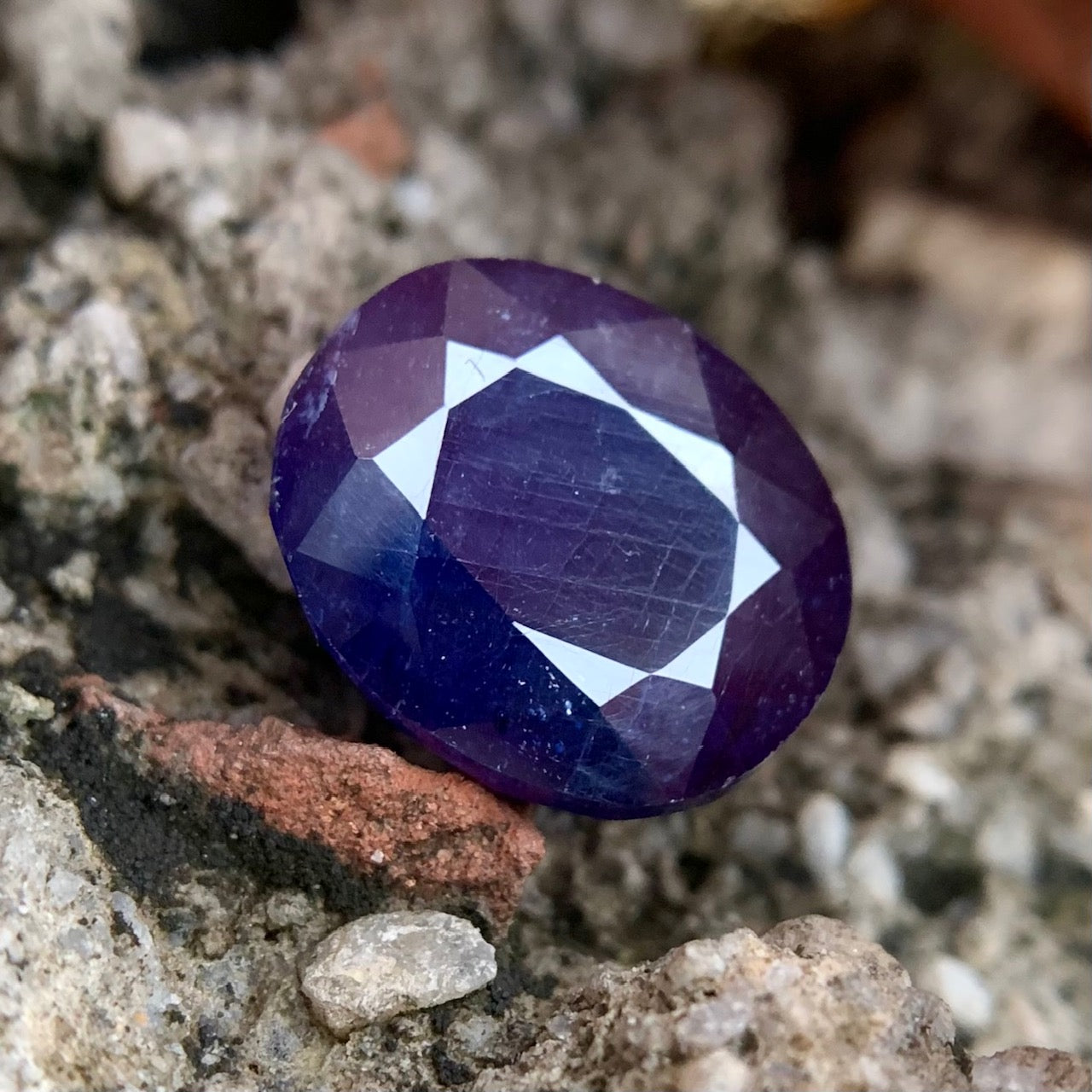 Natural Blue Sapphire - 12.00 Carats/13.32 Ratti