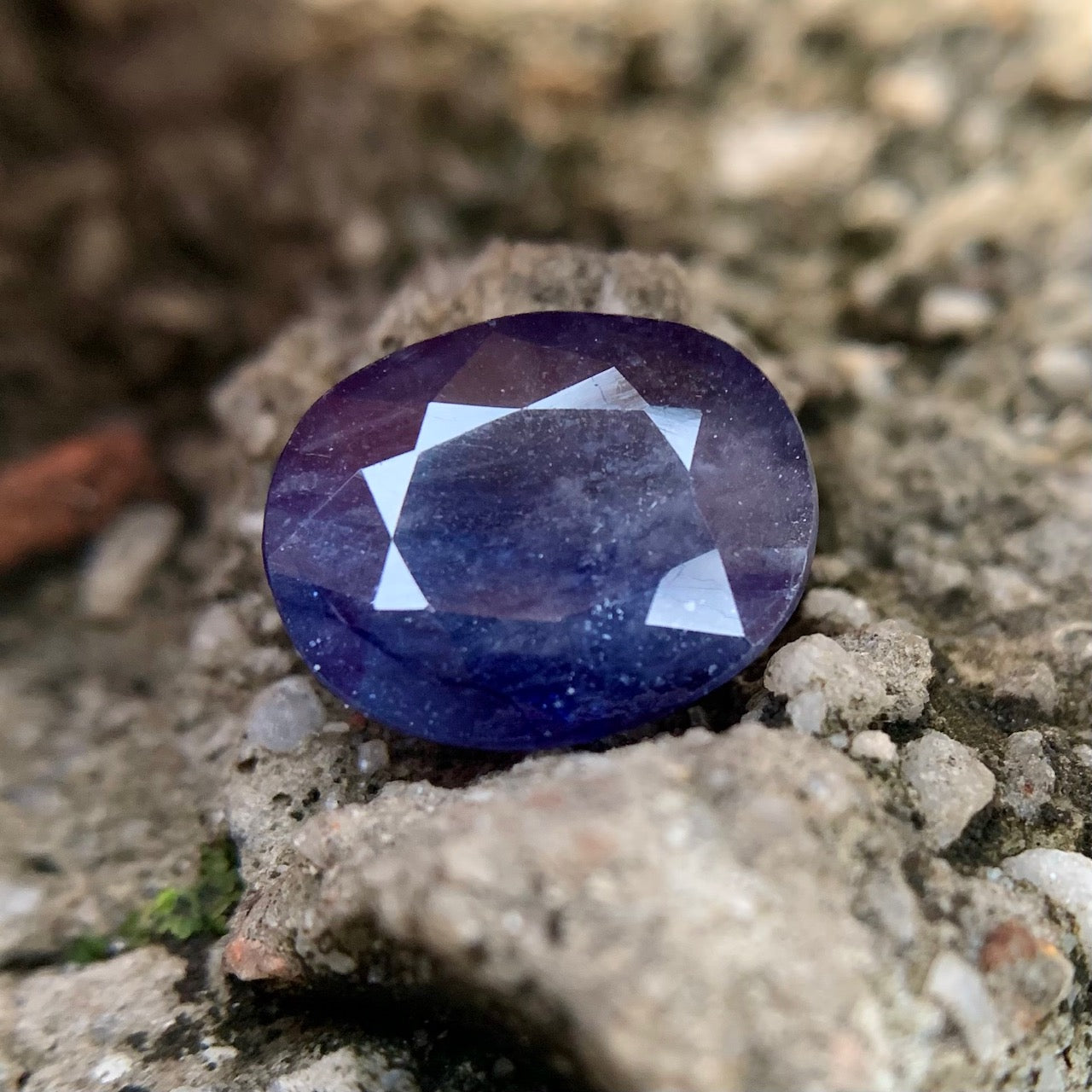 Natural Blue Sapphire - 10.85 Carats/12.04 Ratti