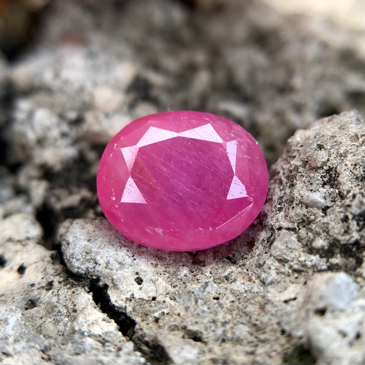 Natural Ruby - 6.65 Carats/7.38 Ratti