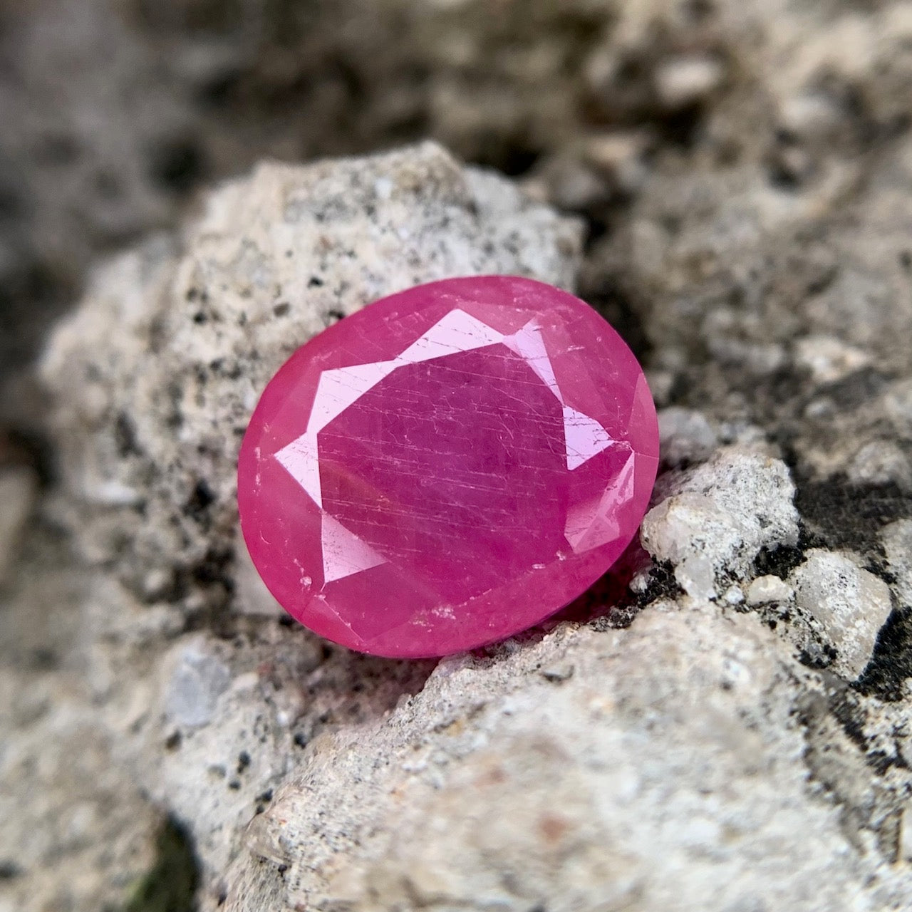 Natural Ruby - 6.65 Carats/7.38 Ratti