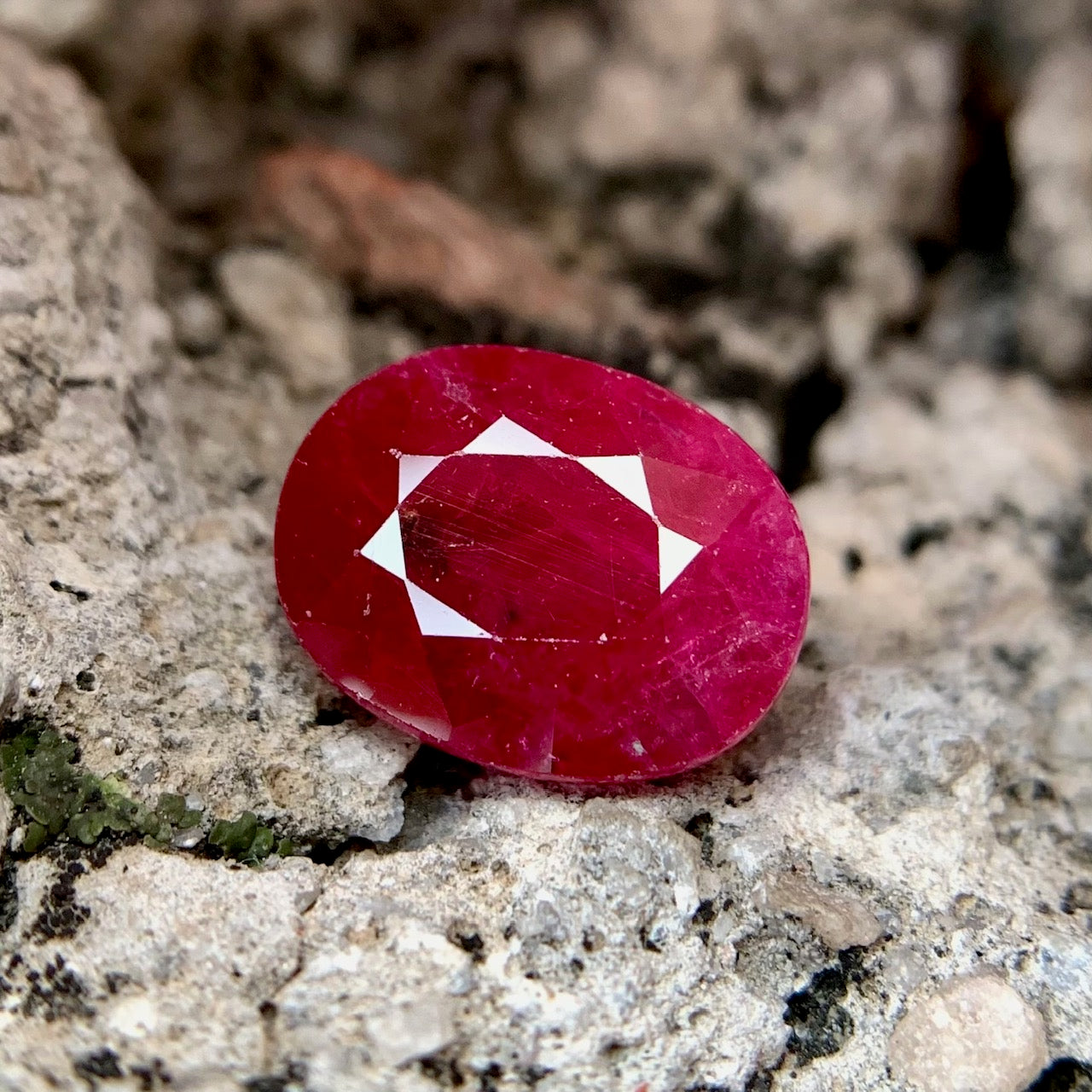 Natural Ruby - 4.85 Carats/5.38 Ratti