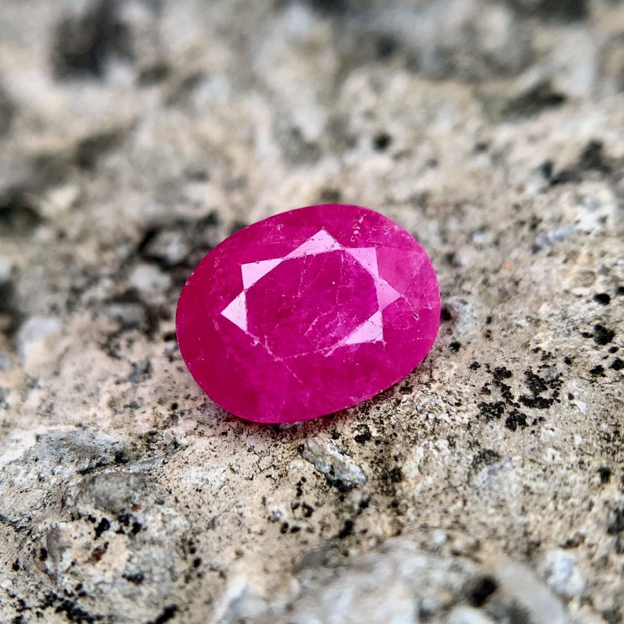 Natural Ruby - 3.00 Carats/3.33 Ratti