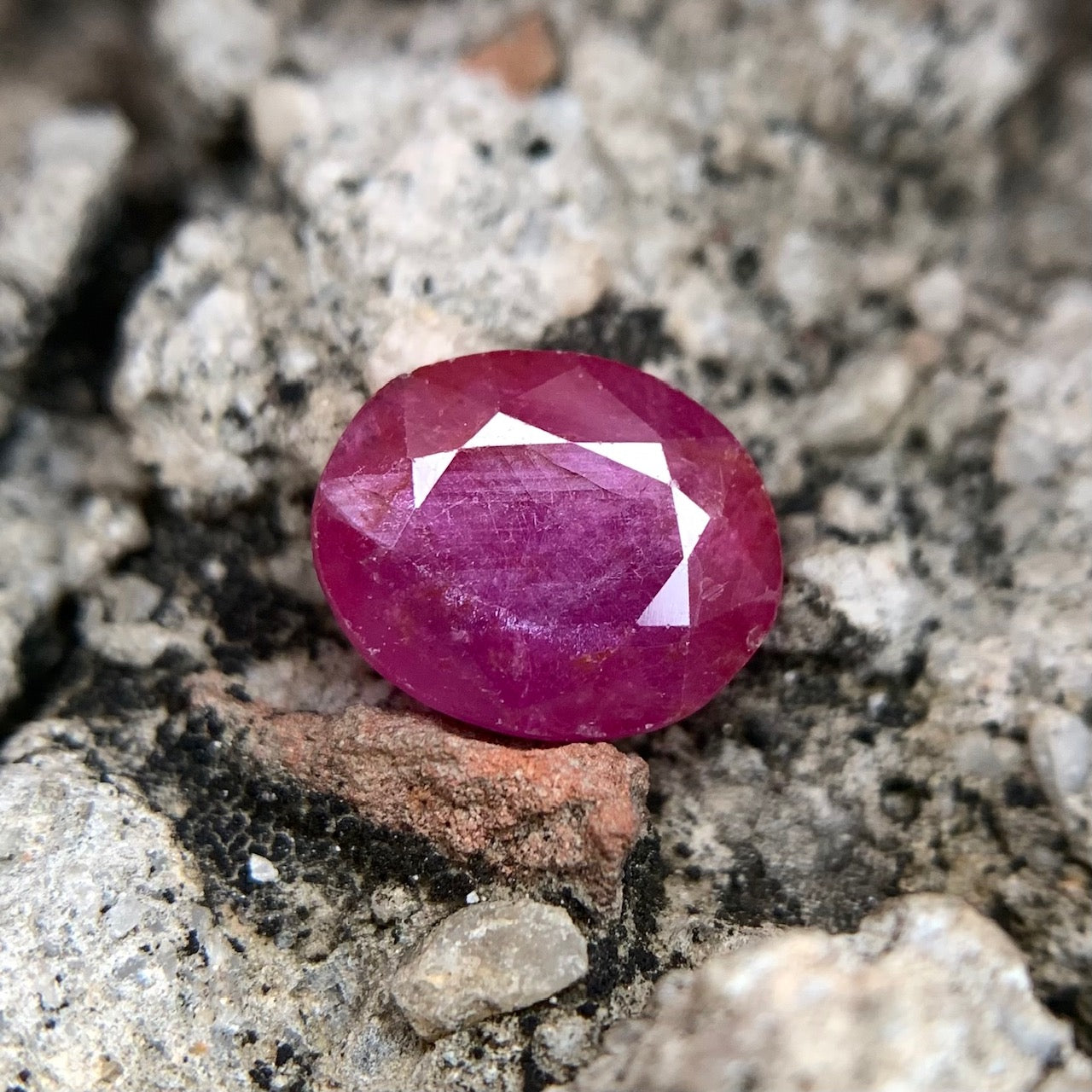 Natural Ruby - 3.80 Carats/4.22 Ratti