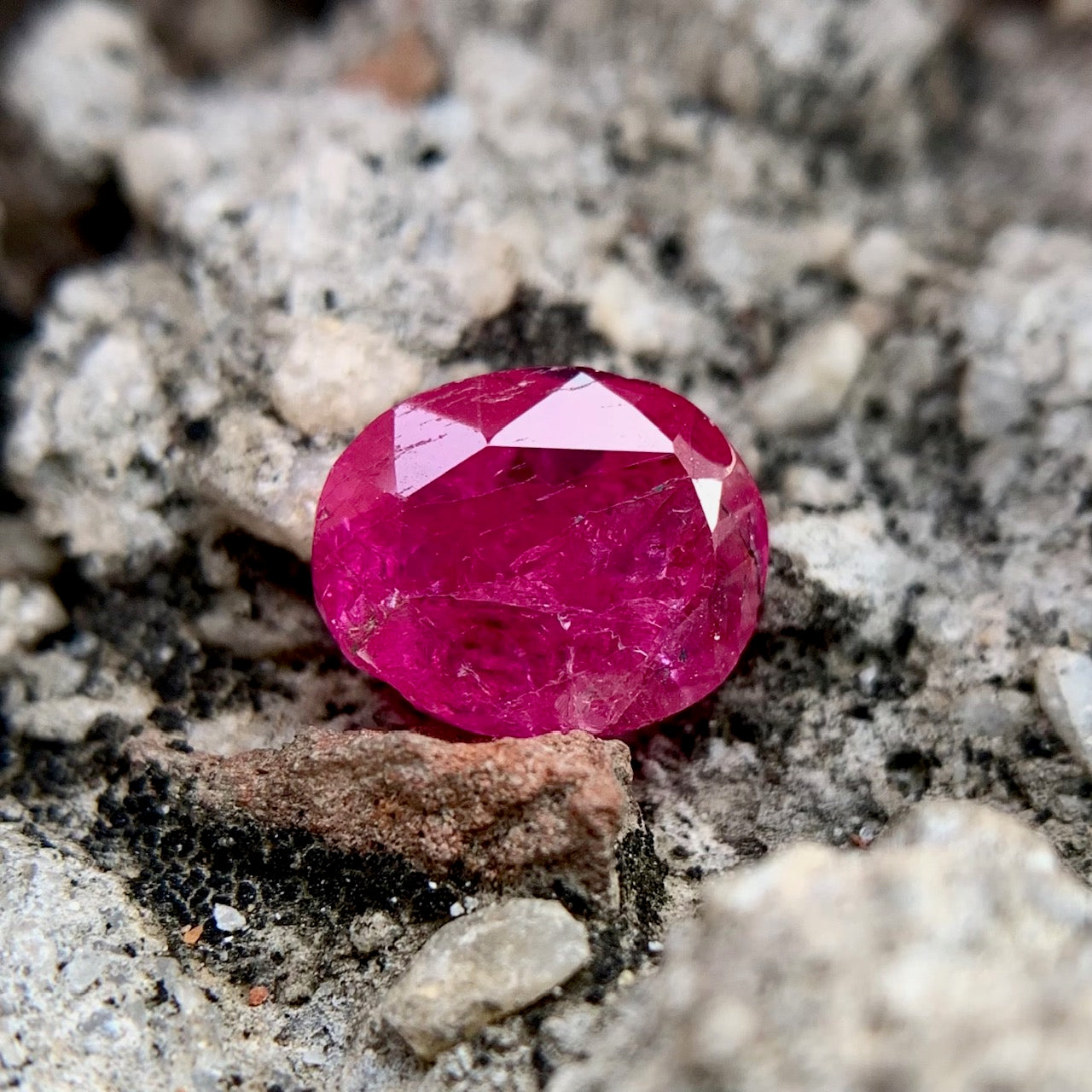 Natural Ruby - 3.45 Carats/3.83 Ratti