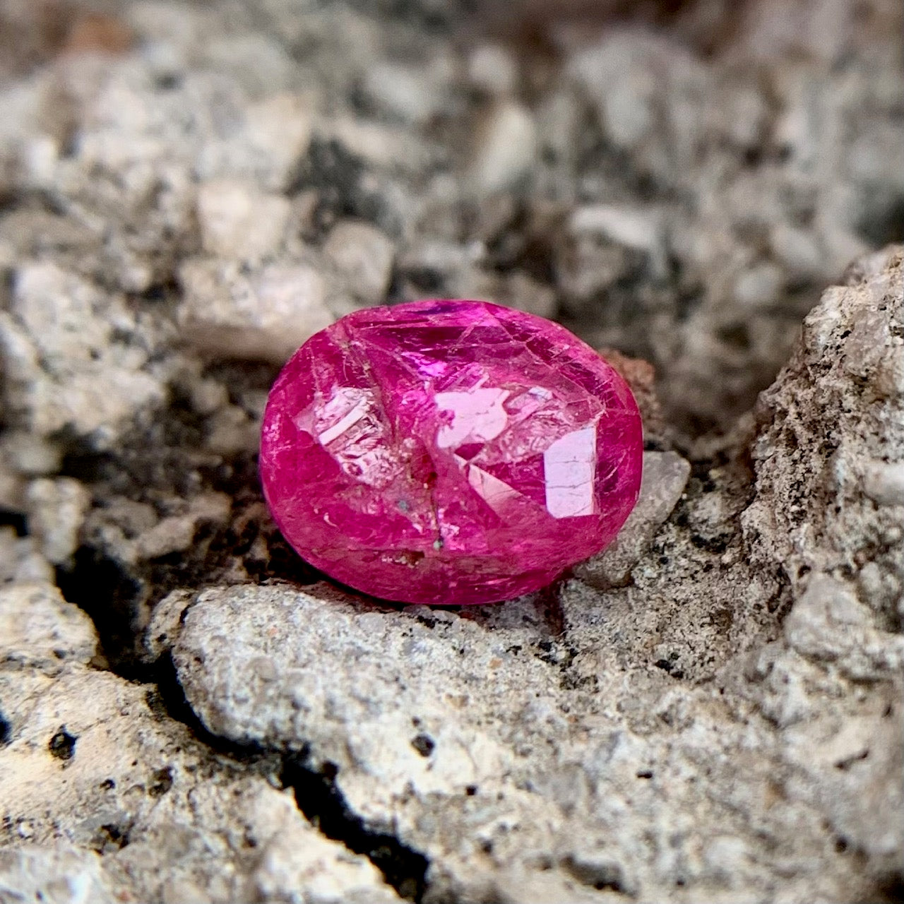 Natural Ruby - 3.45 Carats/3.83 Ratti