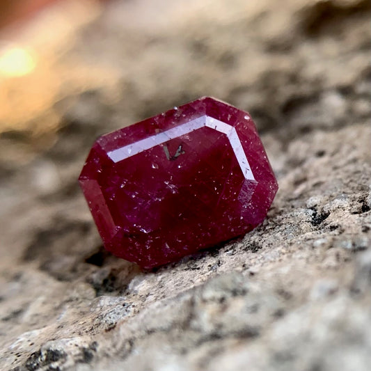 Natural Ruby - 7.55 Carats/8.38 Ratti