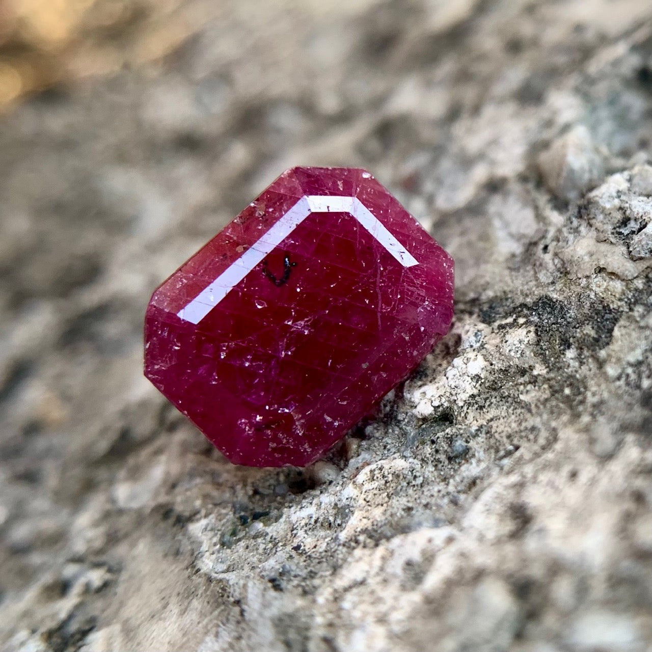 Natural Ruby - 7.55 Carats/8.38 Ratti