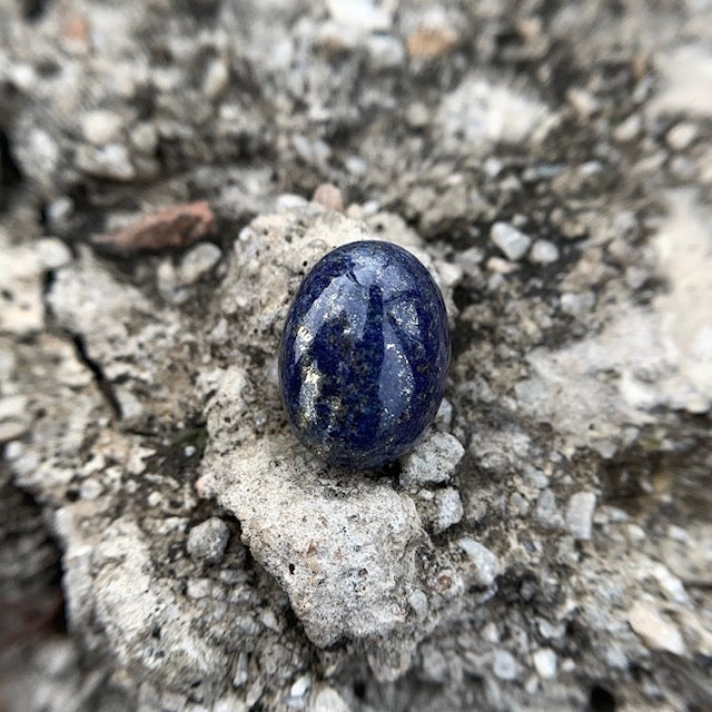 Natural Lapis Lazuli - 14.00 Carat