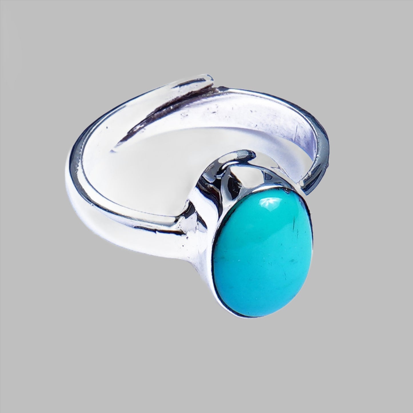 Natural Turquoise Ring - 6.00 Carats/6.66 Ratti