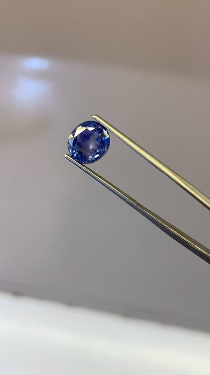 Sri Lankan Blue Sapphire - 4.13 Carats/4.58 Ratti