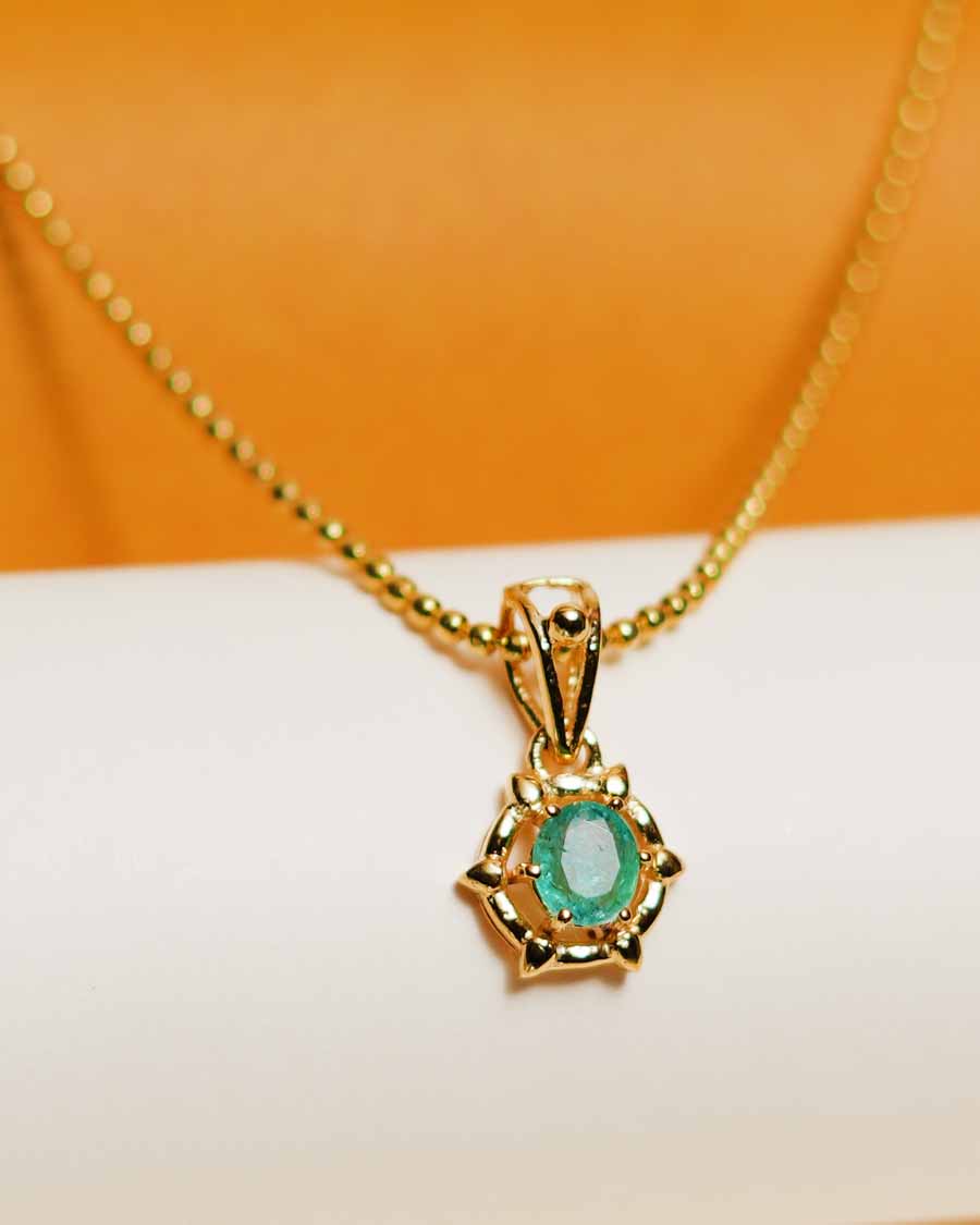 Natural Emerald Pendant - 2.00 Carat